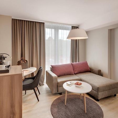 Hotel Stadt Loerrach エクステリア 写真
