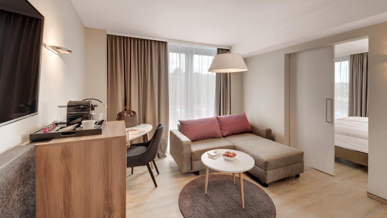 Hotel Stadt Loerrach エクステリア 写真