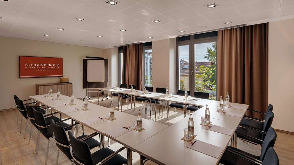 Hotel Stadt Loerrach 設備 写真