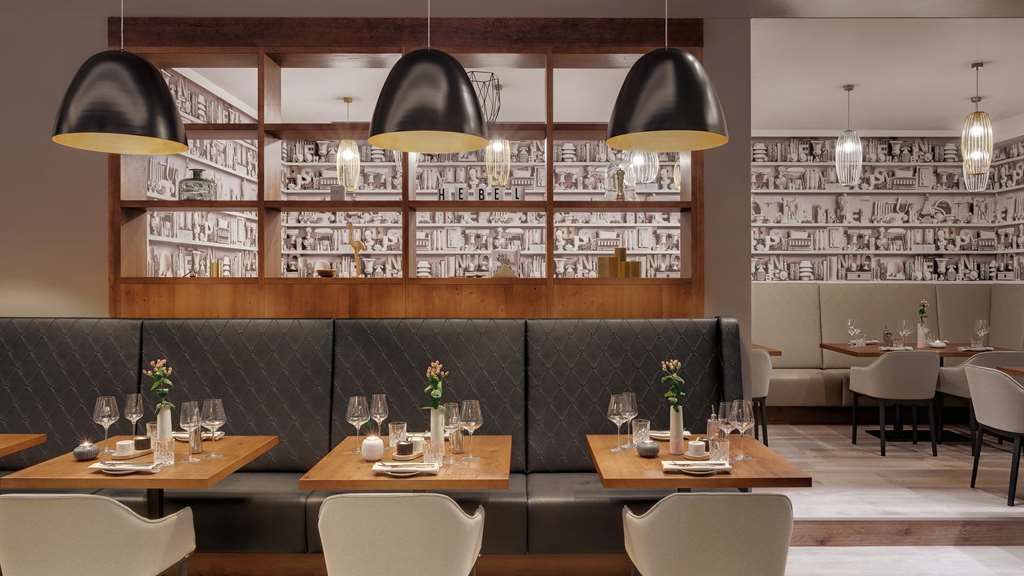 Hotel Stadt Loerrach レストラン 写真